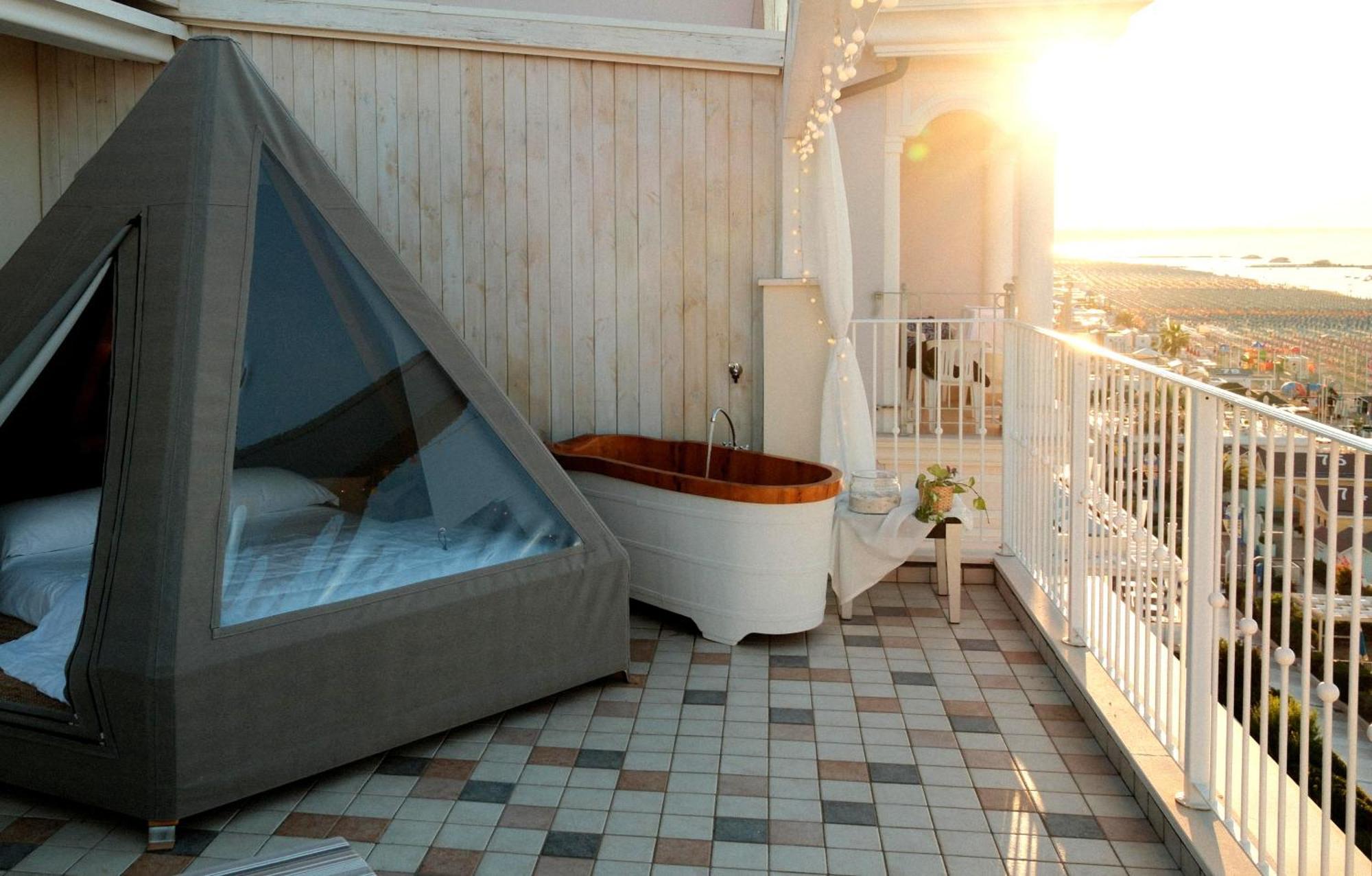Luxor Beach Boutique Hotel Cattolica Exterior foto