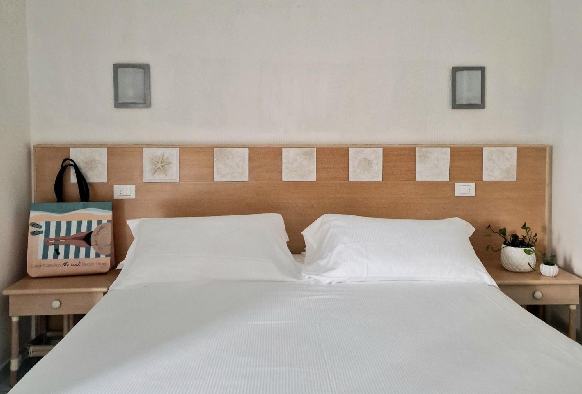Luxor Beach Boutique Hotel Cattolica Exterior foto